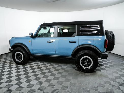 Used 2021 Ford Bronco Badlands AWD/4WD image 2