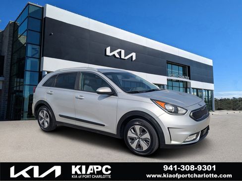 Used 2019 Kia Niro LX image 1