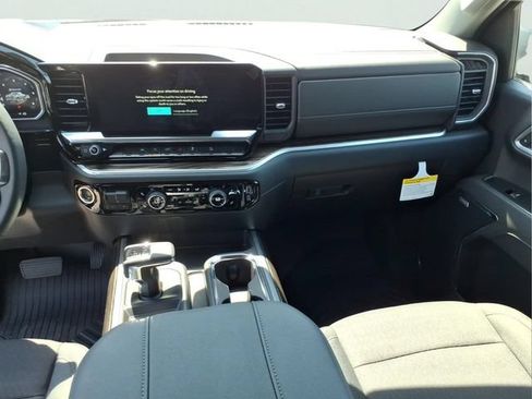 New 2026 Chevrolet Silverado 1500 RST AWD/4WD image 15