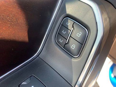 Certified 2025 Ford F350 King Ranch image 10