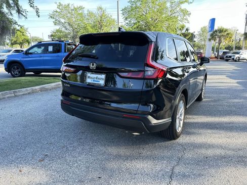 Used 2025 Honda CR-V EX image 6