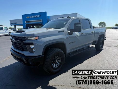 Used 2025 Chevrolet Silverado 2500 Custom w/ Custom Value Package AWD/4WD image 1