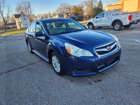 Used 2011 Subaru Legacy 2.5i Premium image 6