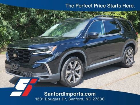 Used 2024 Honda Pilot Elite image 1