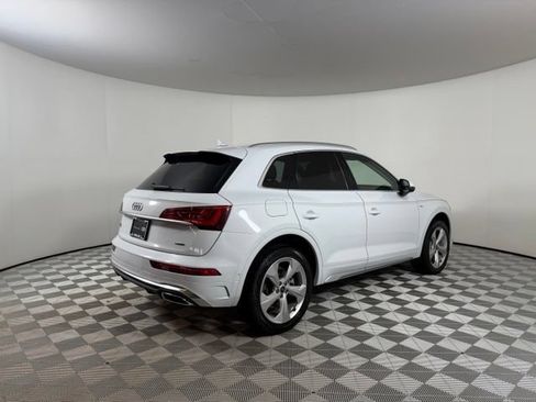 Used 2023 Audi Q5 2.0T Prestige w/ Prestige Package AWD/4WD image 7