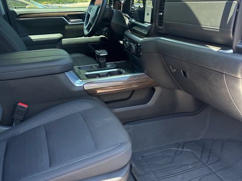 Used 2025 Chevrolet Silverado 1500 RST AWD/4WD image 23
