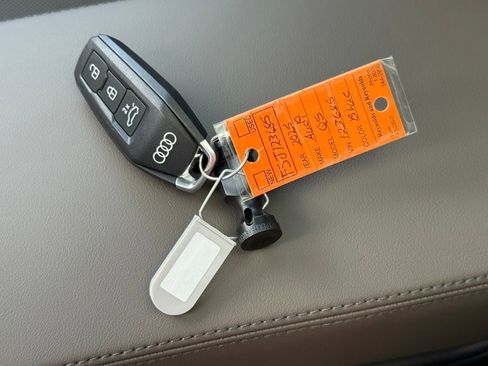 New 2025 Audi Q5 Premium Plus image 69