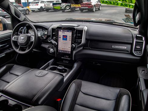 Used 2025 RAM 1500 Laramie w/ Bed Utility Group AWD/4WD image 31