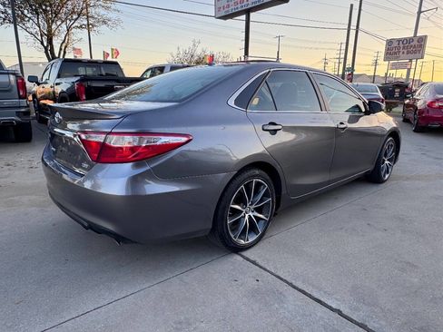 Used 2015 Toyota Camry XSE w/ Advanced Technology Package image 25
