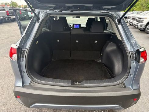 Used 2023 Toyota Corolla Cross LE FWD image 8