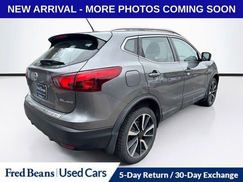 Used 2017 Nissan Rogue Sport SL image 6
