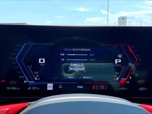 Used 2026 BMW M5 w/ Carbon Package image 45