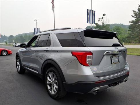 Used 2023 Ford Explorer Limited w/ Limited Technology Package AWD/4WD image 5