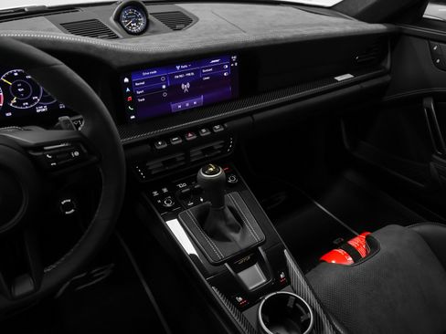Certified 2026 Porsche 911 GT3 image 64