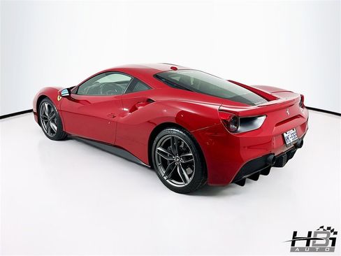 Used 2017 Ferrari 488 GTB image 8