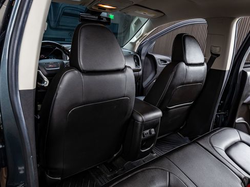 Used 2017 GMC Canyon SLT w/ Driver Alert Package AWD/4WD image 32