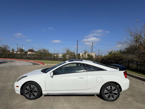 Used 2001 Toyota Celica GT image 4