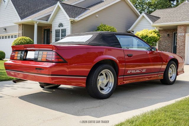 Used 1988 Chevrolet Camaro LT RWD image 15