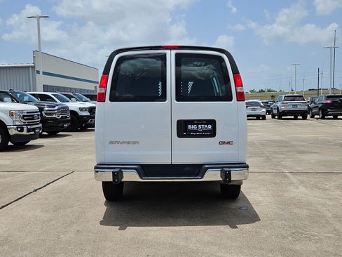 Used 2025 GMC Savana 2500 w/ Driver Convenience Package RWD image 5