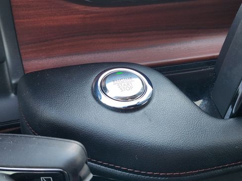 Used 2022 Lincoln Aviator Reserve w/ Equipment Group 201A image 18