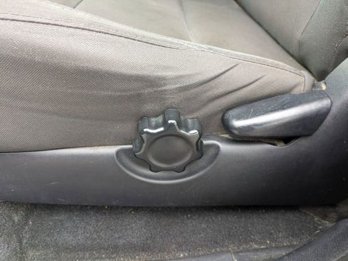 Used 2017 Toyota Tacoma SR5 image 14