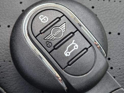 Used 2024 MINI Cooper SE FWD image 42