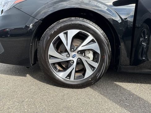 Used 2025 Subaru Legacy Premium AWD/4WD image 28