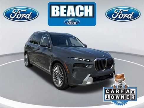 Used 2024 BMW X7 xDrive40i AWD/4WD image 1