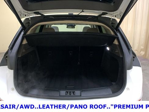 Used 2022 Lincoln Corsair AWD w/ Premium Package image 18