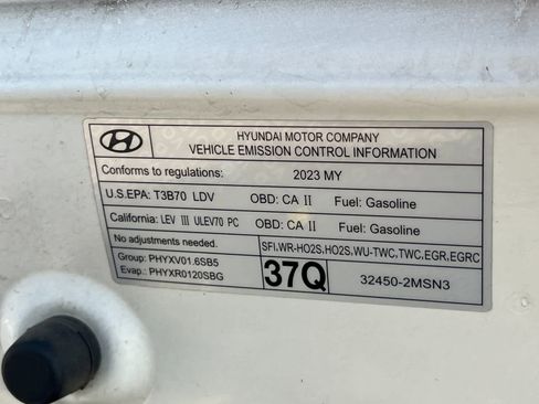 Certified 2023 Hyundai Venue Limited image 30