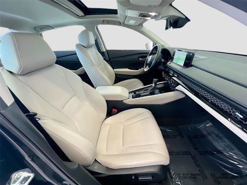 Certified 2025 Honda Accord Touring image 28