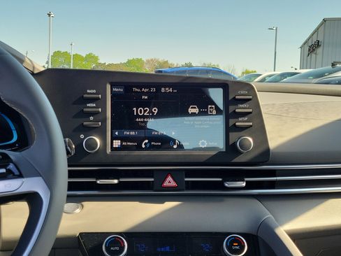 New 2026 Hyundai Elantra Sport FWD image 10