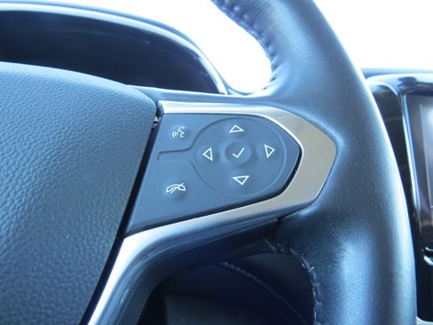 Certified 2020 Chevrolet Traverse High Country image 25