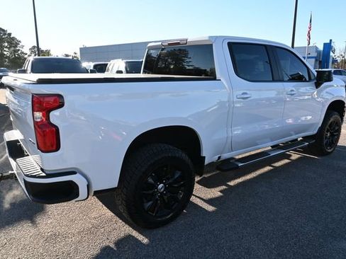Used 2022 Chevrolet Silverado 1500 RST image 3