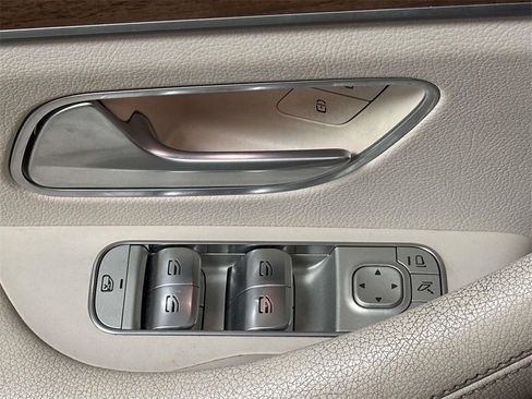 Used 2023 Mercedes-Benz GLE 350 4MATIC image 10