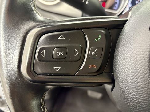 Used 2020 Jeep Wrangler Unlimited Sport image 14