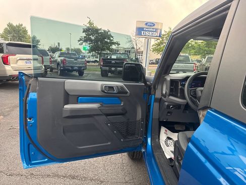 Certified 2023 Ford Bronco 2-Door AWD/4WD image 12
