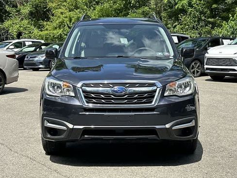Used 2017 Subaru Forester 2.5i Premium w/ All-Weather Package AWD/4WD image 18
