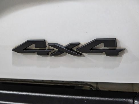 Used 2020 RAM 2500 Laramie w/ Night Edition image 55