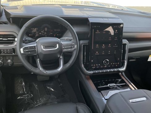 New 2026 GMC Yukon XL Denali image 9