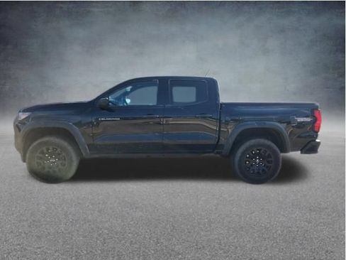 Used 2024 Chevrolet Colorado Trail Boss AWD/4WD image 6