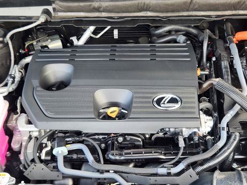 Used 2025 Lexus RX 350 w/ Convenience Package image 22