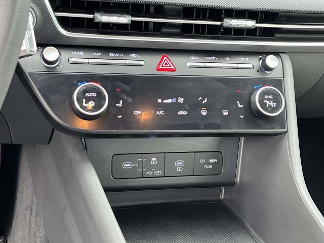 Used 2024 Hyundai Sonata SEL FWD image 29