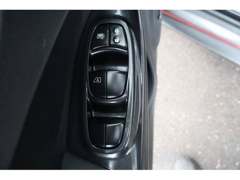 Used 2015 Nissan Juke NISMO AWD/4WD image 11