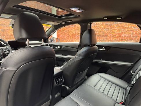 Used 2024 Kia Forte GT-Line w/ GT-Line Premium Package image 24