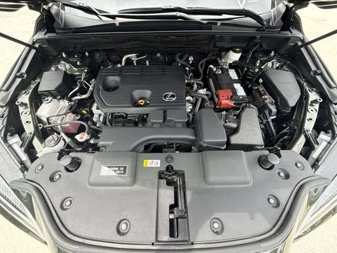 Certified 2025 Lexus NX 250 FWD w/ Towing Package (2000 Lbs) image 27