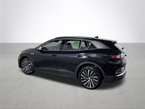 Certified 2025 Volkswagen ID.4 Pro AWD/4WD image 9