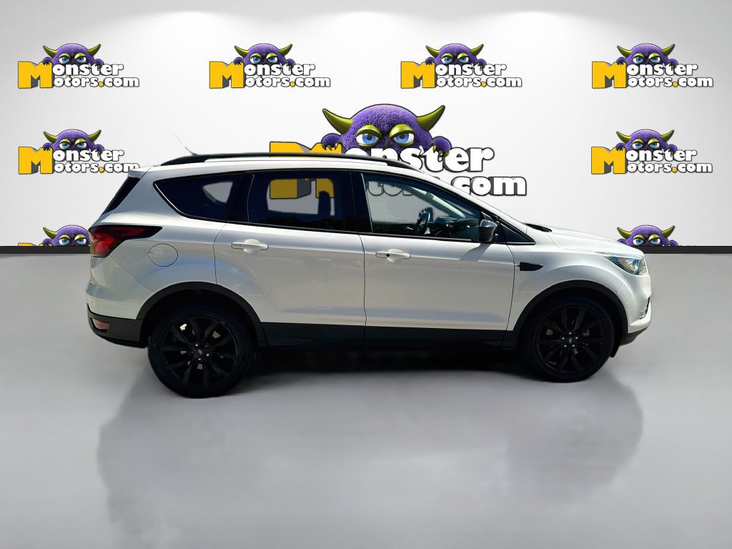 Used 2019 Ford Escape SE AWD/4WD image 4