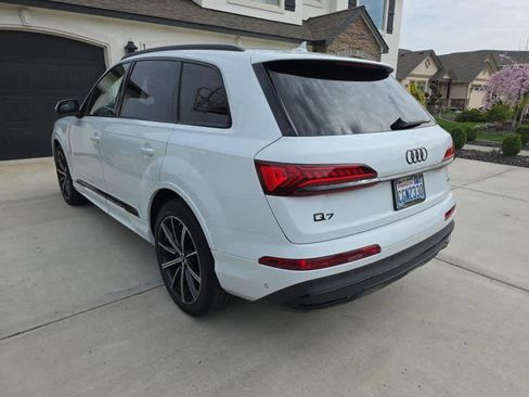 Used 2023 Audi Q7 3.0T Prestige w/ Prestige Package image 4