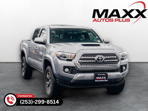 Used 2016 Toyota Tacoma TRD Sport w/ Premium & Technology Package RWD image 1